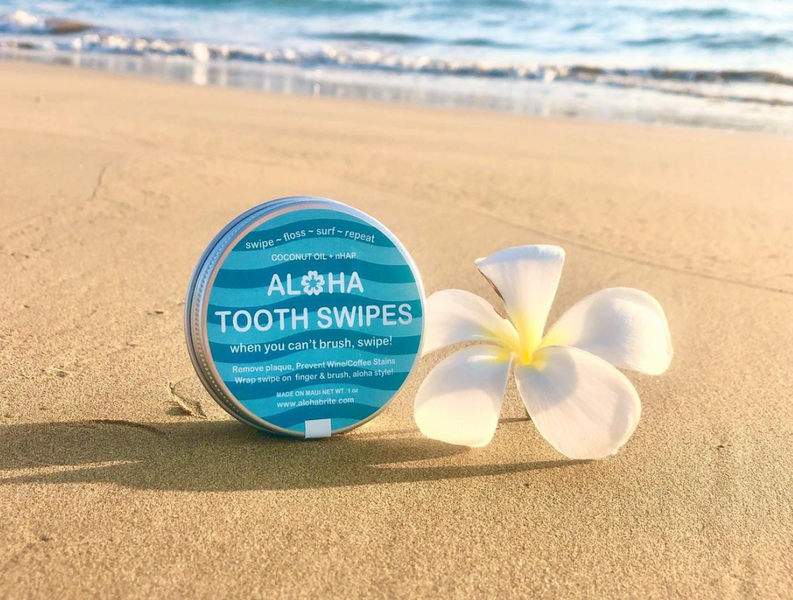 “When you can’t brush, Swipe!” 🦷   🌎 World’s first #plasticfree, #biodegradeable #dentistmade tooth swipe infused with coconut oil 🥥 and #biocompatible nHAP (nanohydroxyapatite).