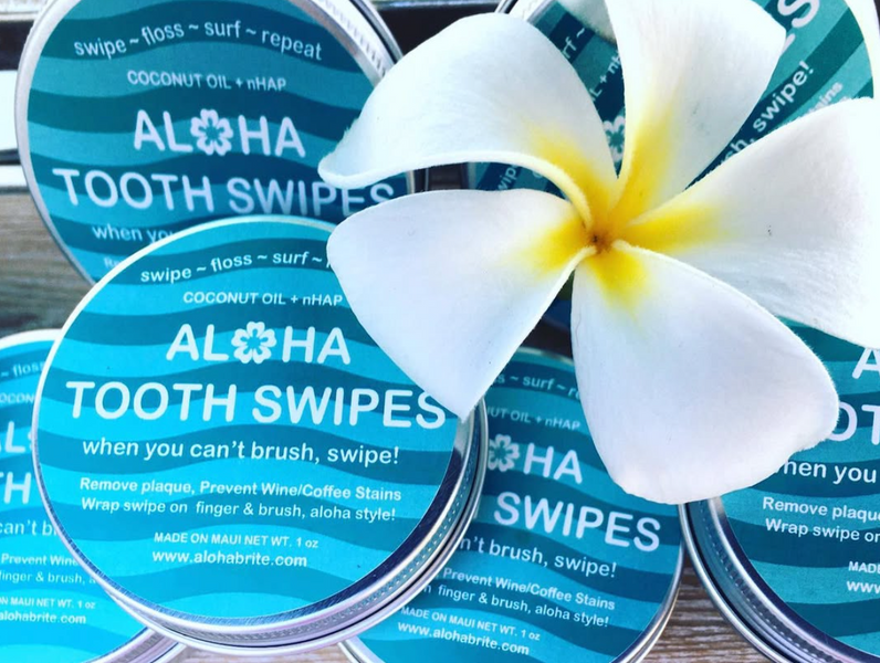 Another beautiful day sharing our *plastic free* new technology for keeping your pearly whites shining bright!