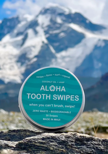 Mahalo to our friends in Switzerland 🇨🇭 for the beautiful photos! So happy you are enjoying the Aloha Tooth Swipes while in the beautiful Swiss alps 🏔